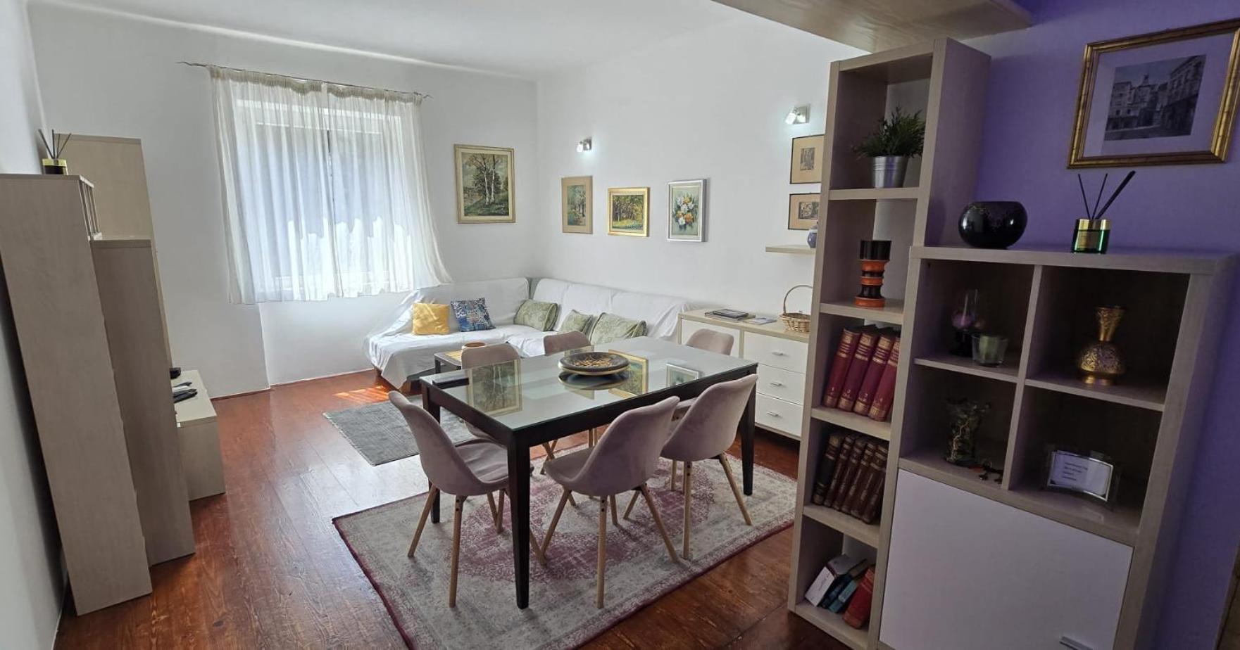 Apartament Tea *